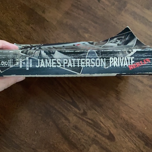 GIFTED! Free With Purchase! James Patterson Novel - Picture 2 of 6